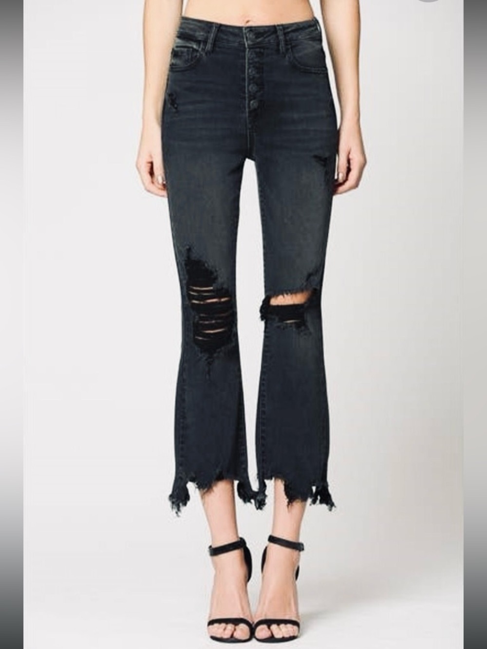Hidden Happi Exposed Button Frayed Hem Crop Flare Jeans in Distressed Black 26